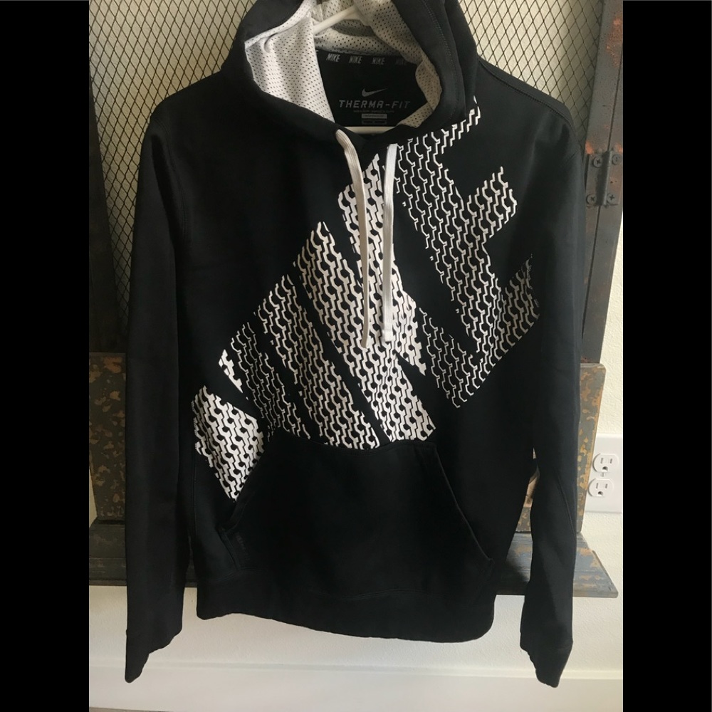 Mens Nike therma-fit sweatshirt